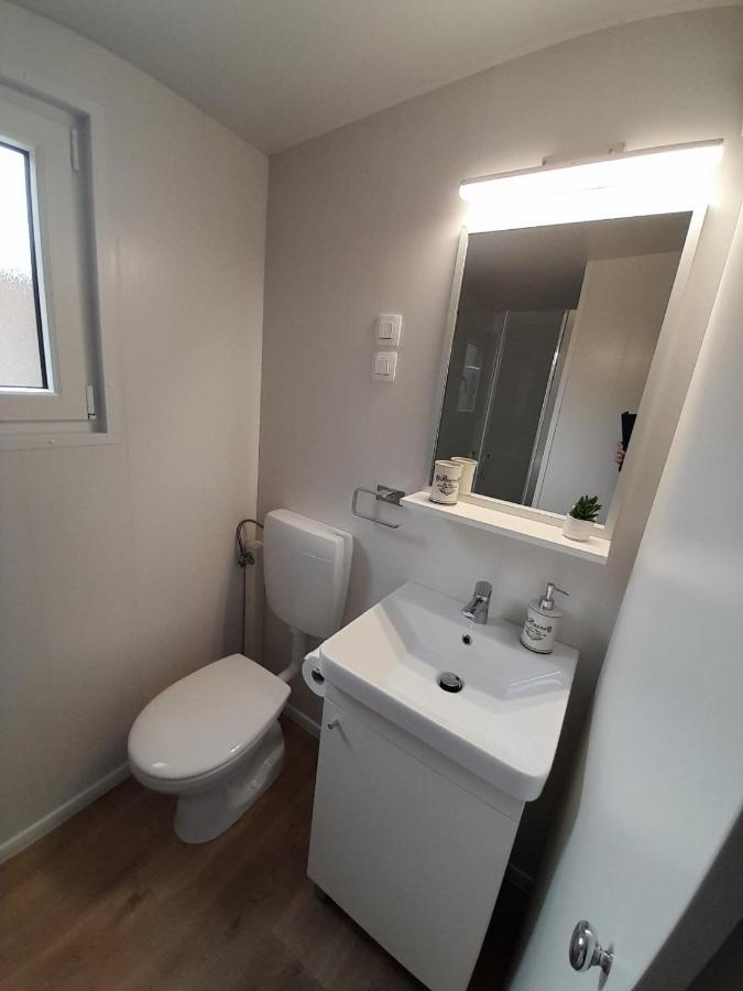 Mobile Home Ami & Alen 비오그라드나모루 외부 사진