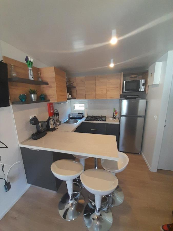 Mobile Home Ami & Alen 비오그라드나모루 외부 사진