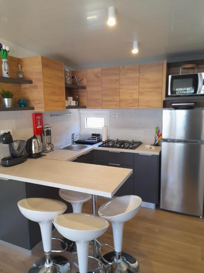 Mobile Home Ami & Alen 비오그라드나모루 외부 사진